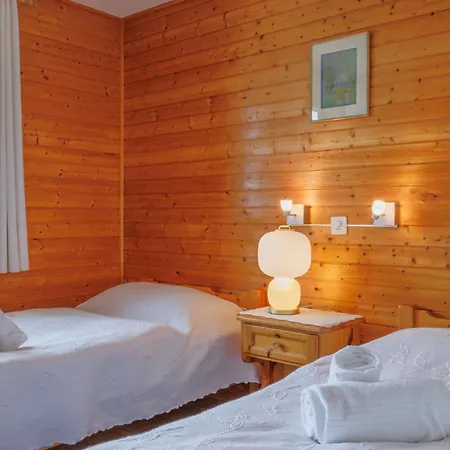 Chalet Les Clarines By Interhome Grimentz