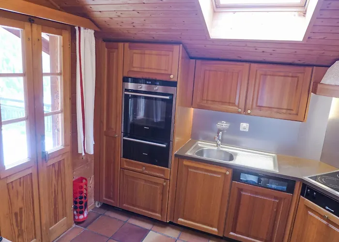 شاليه Les Clarines By Interhome