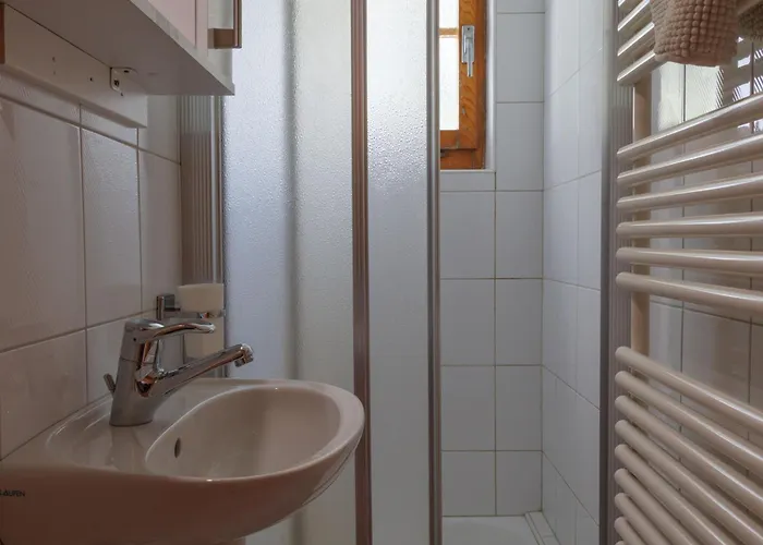 Les Clarines By Interhome *