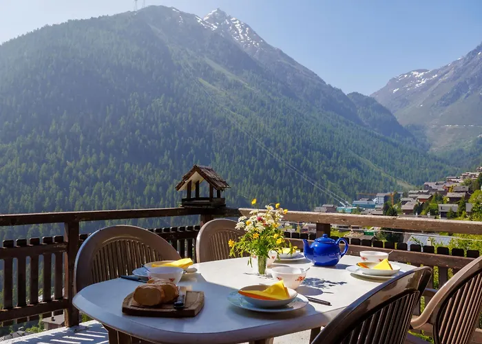 Les Clarines By Interhome