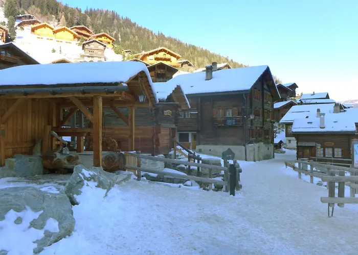 Les Clarines By Interhome